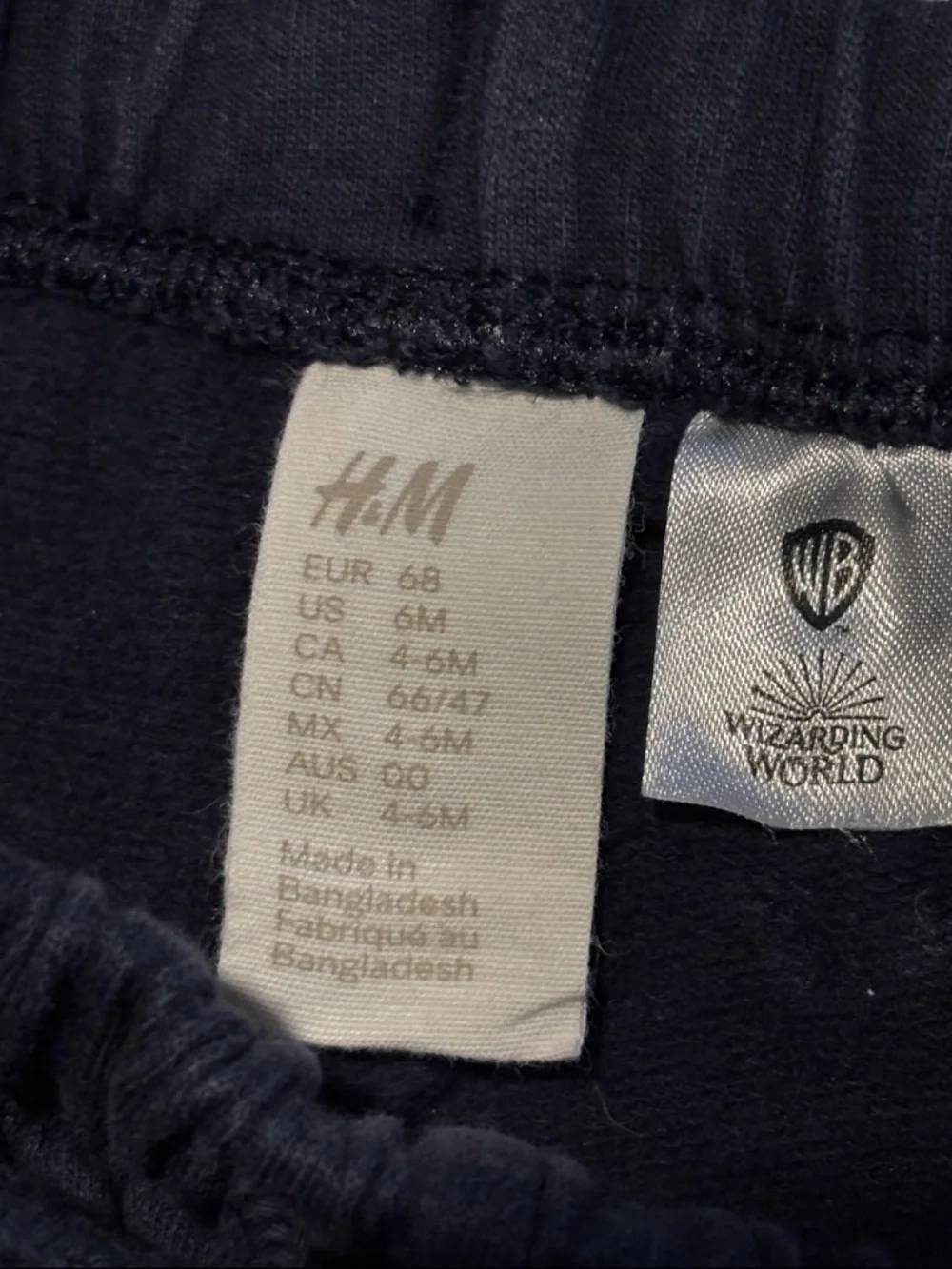 H&M > Harry Potter Hogwarts Baby Sweat Set w/ Wizarding World Logo Size 6 mo